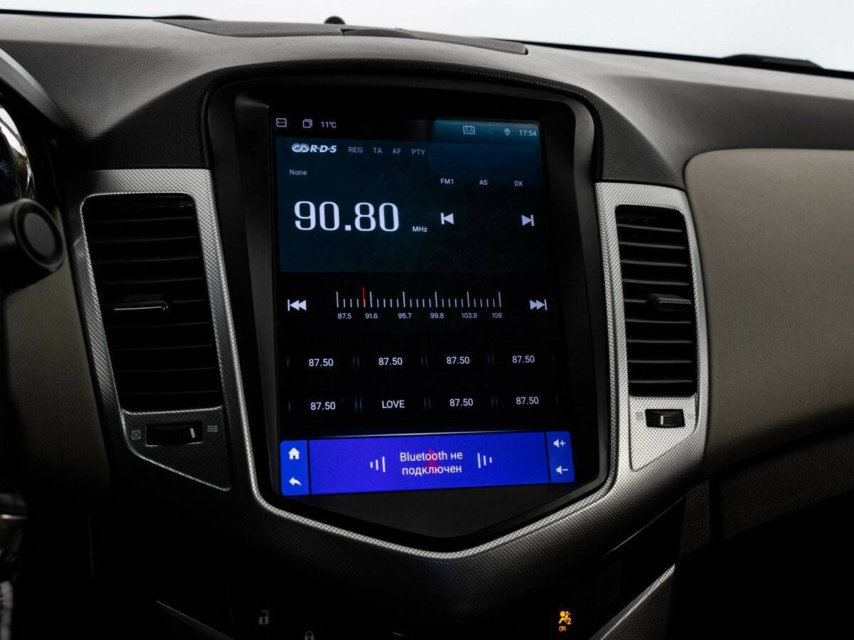 Б/У Шевроле Круз 2012 года. Фото: #10