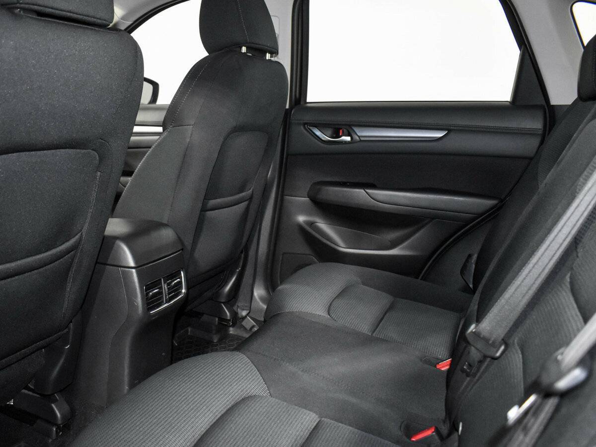 Б/У Мазда Ц-Икс-5 2018 года. Фото: #11