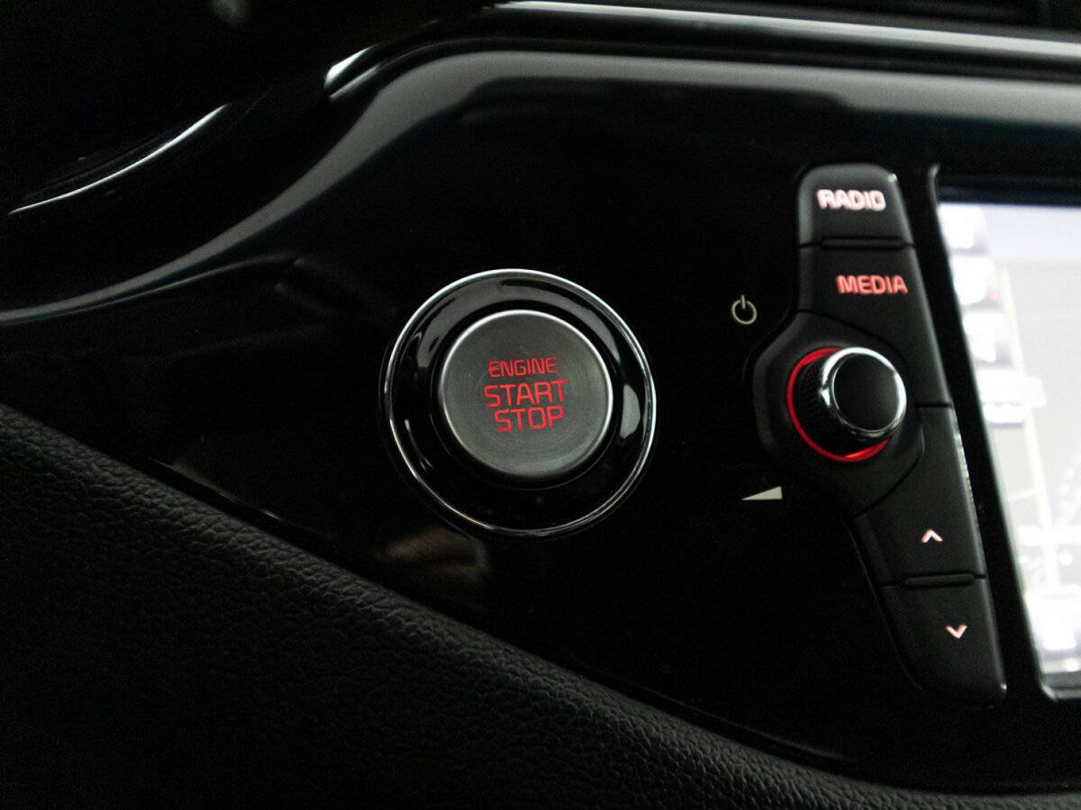 Б/У Киа Сид 2017 года. Фото: #17