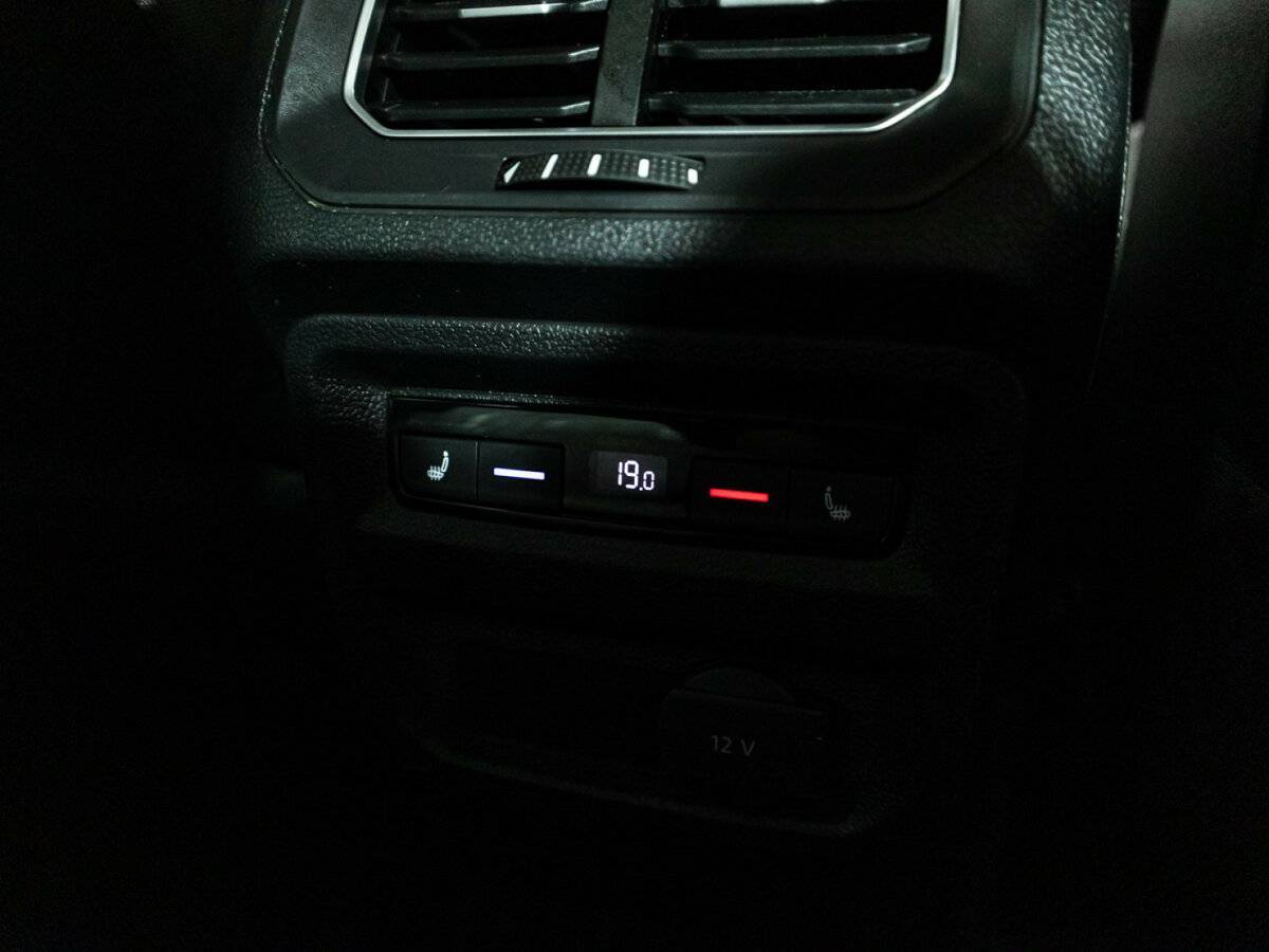 Б/У Фольксваген Тигуан 2017 года. Фото: #19