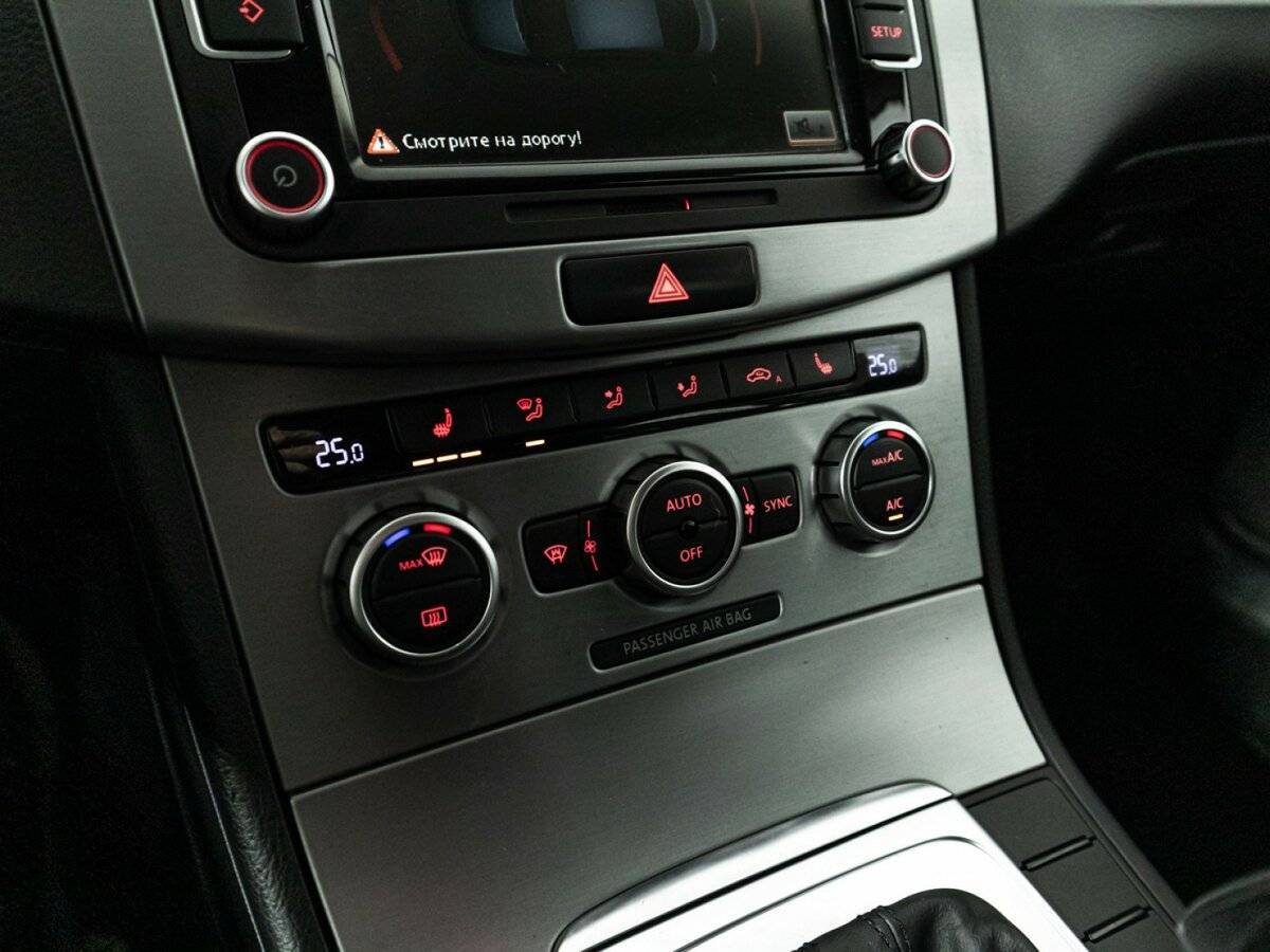 Б/У Фольксваген Пассат ЦЦ 2014 года. Фото: #15