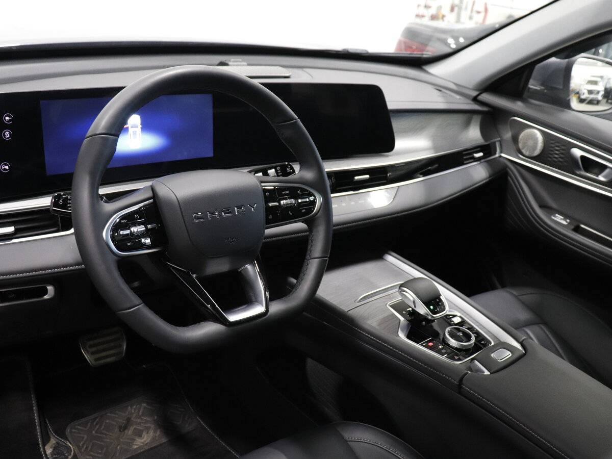 Chery Tiggo 8 Pro Max 2024 года с пробегом. Фото: #8