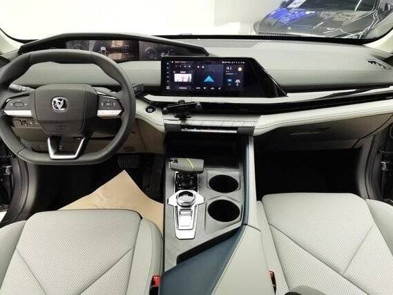 Changan UNI-T 2022 года с пробегом. Фото: #6