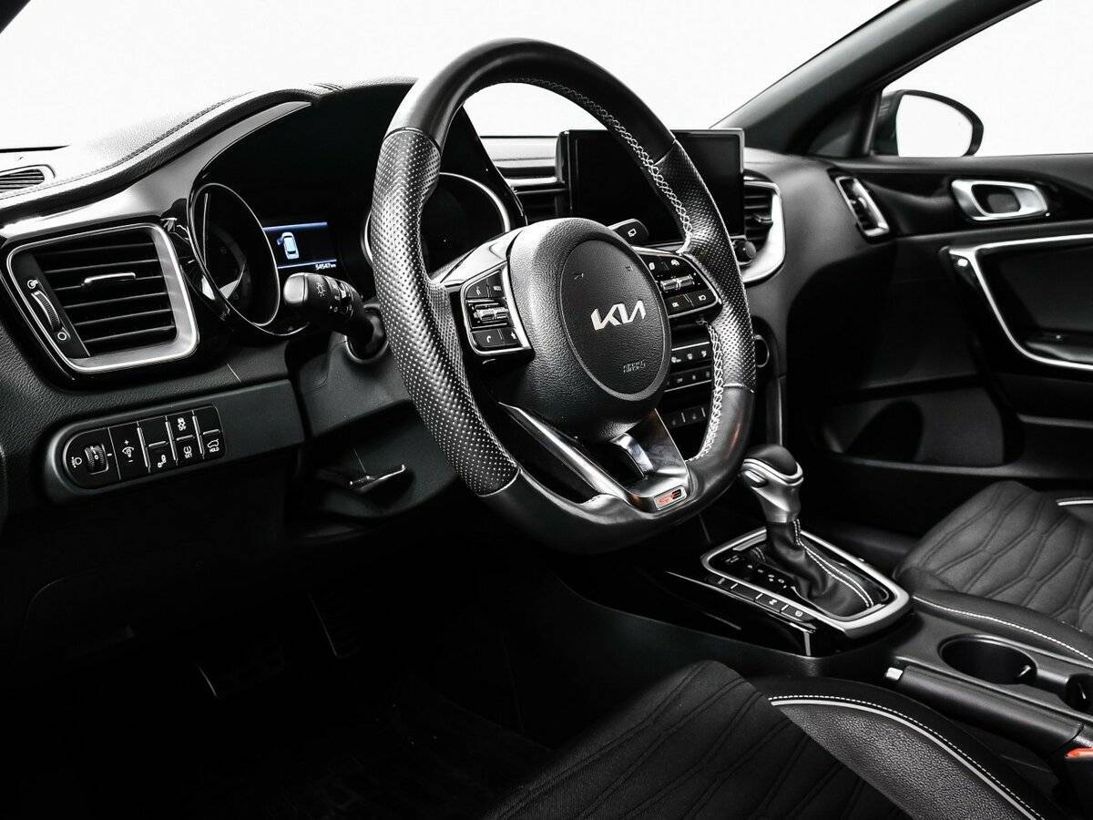 Б/У Киа Сид 2021 года. Фото: #12