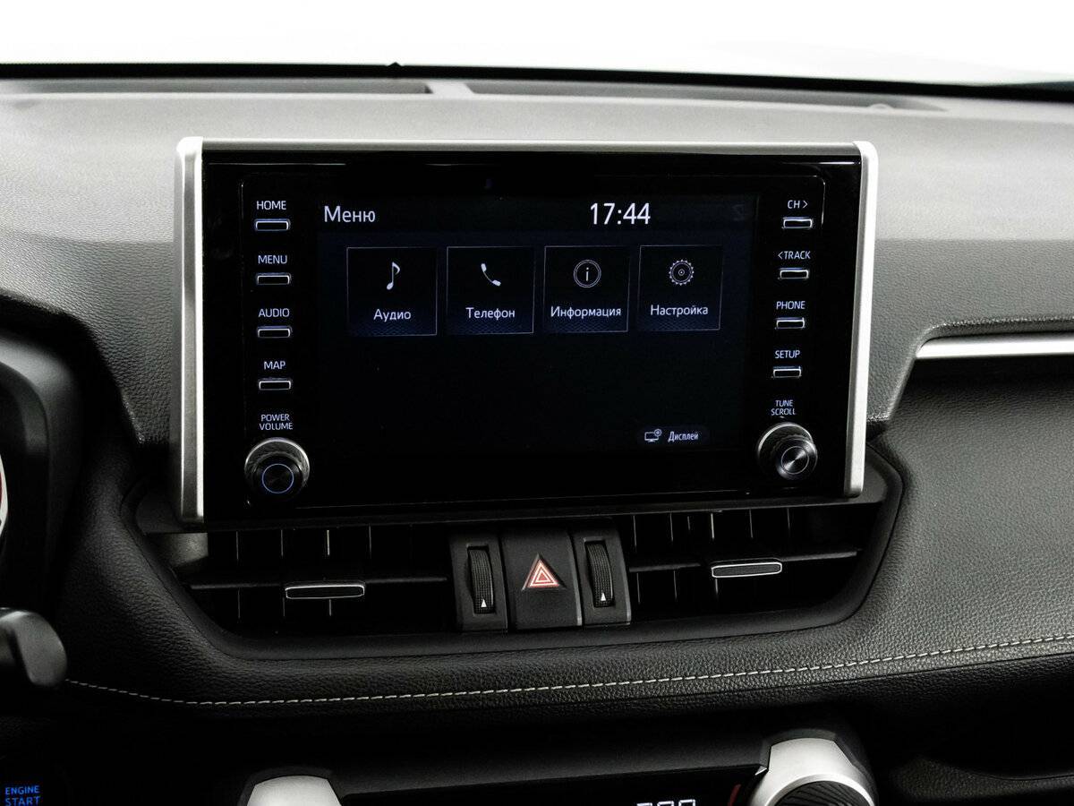 Toyota RAV4 2020 года с пробегом. Фото: #10