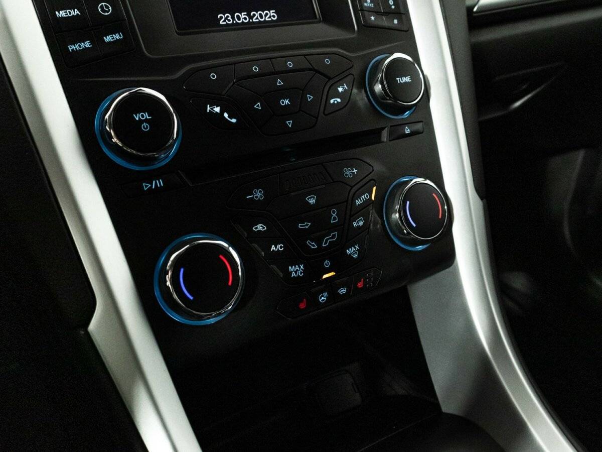 Ford Mondeo 2015 года с пробегом. Фото: #14