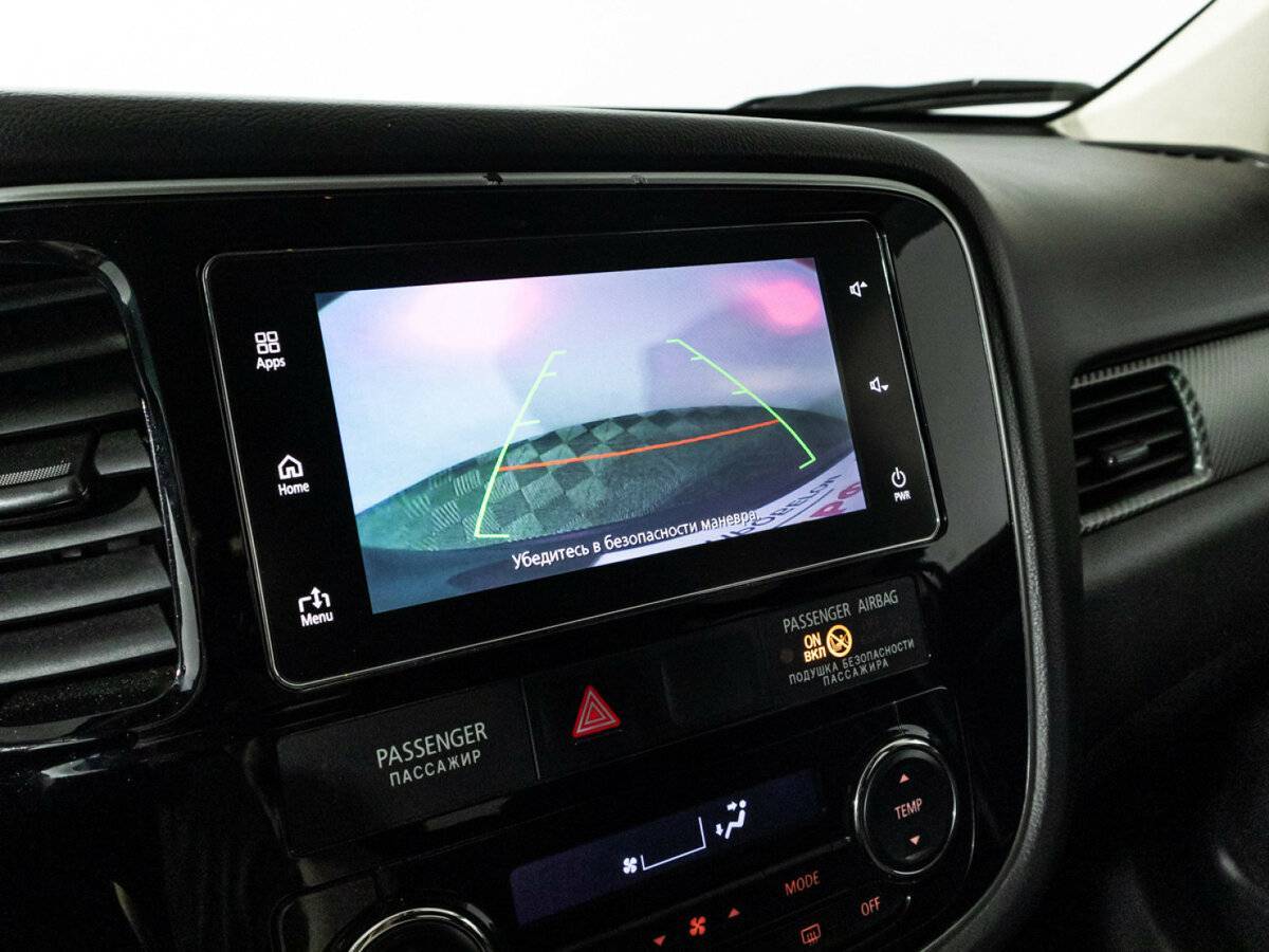 Б/У Митсубиши Оутлэндер 2018 года. Фото: #15