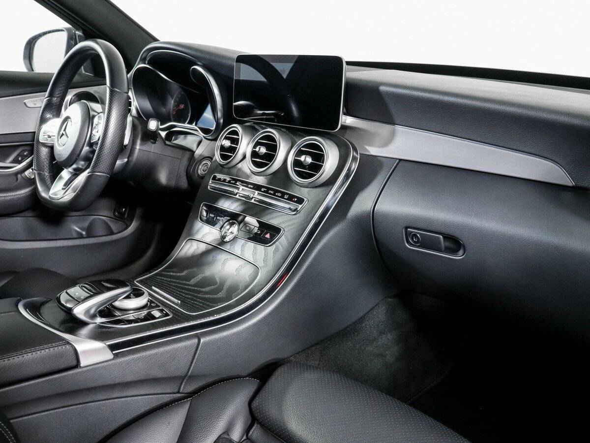 Mercedes-Benz C-Класс 2018 года с пробегом. Фото: #8