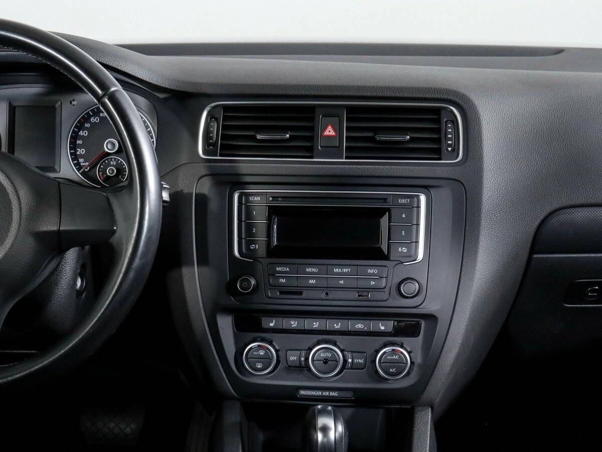 Б/У Фольксваген Джетта 2014 года. Фото: #10