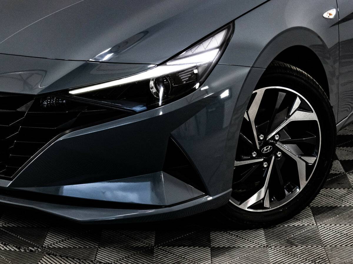 Б/У Хендай Елантра 2021 года. Фото: #2