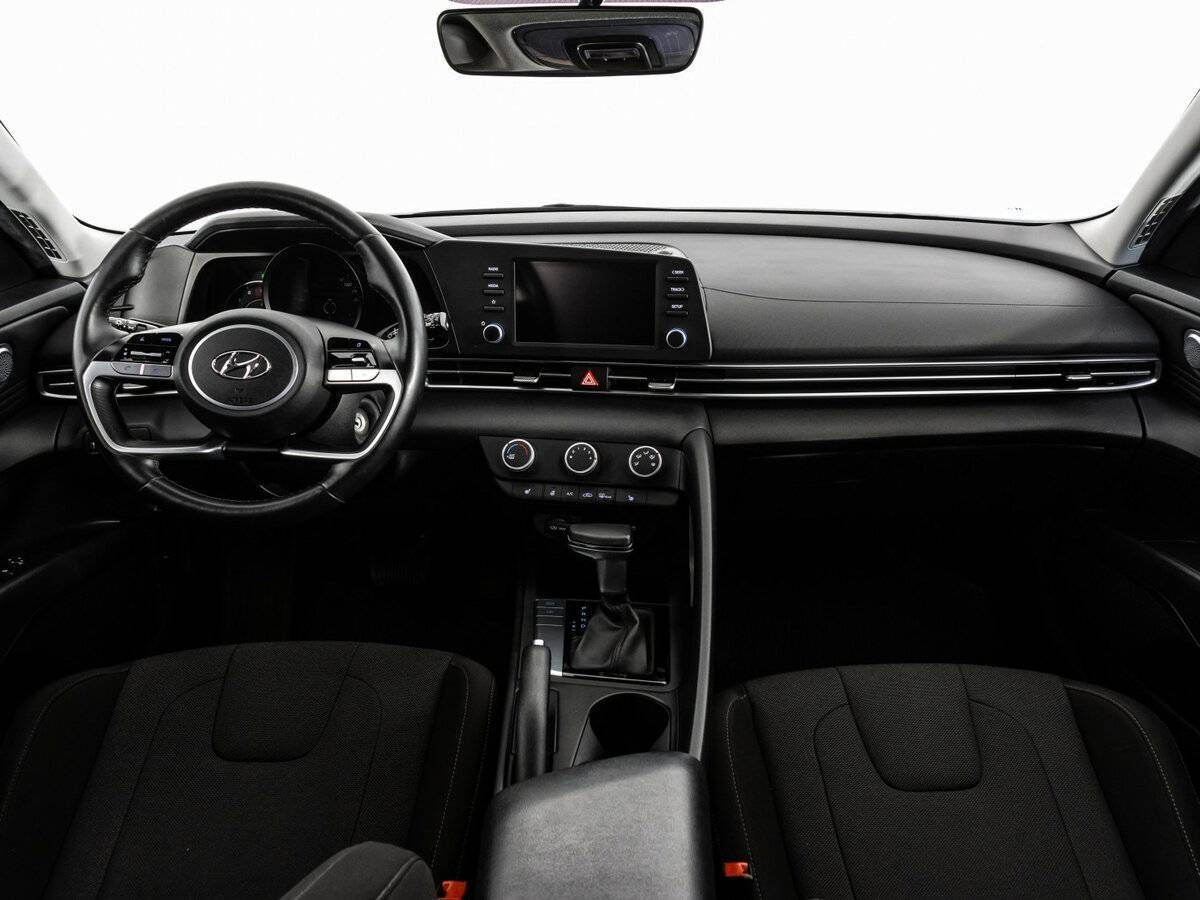 Б/У Хендай Елантра 2021 года. Фото: #10