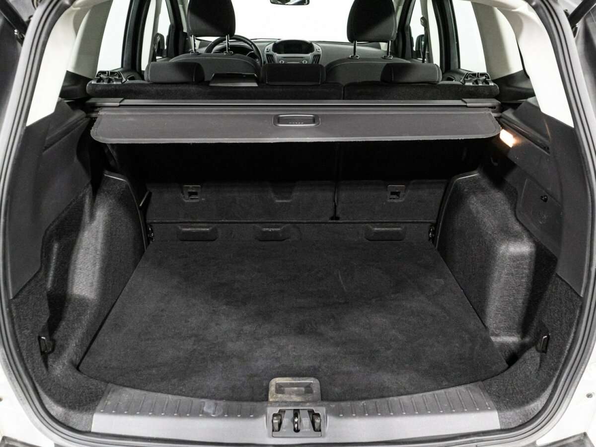 Б/У Форд Куга 2019 года. Фото: #16