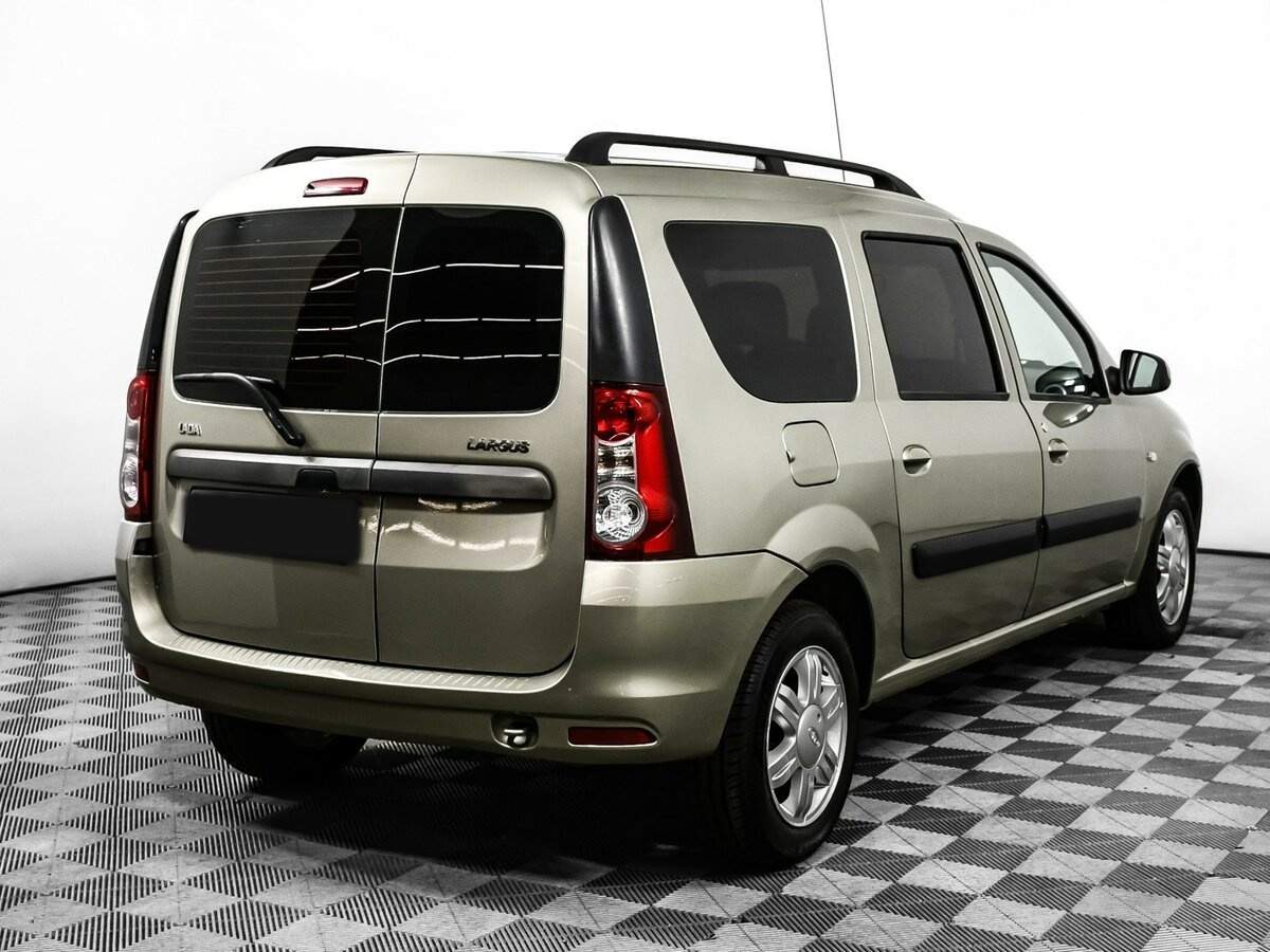 Lada (ВАЗ) Largus 2014 года с пробегом. Фото: #4