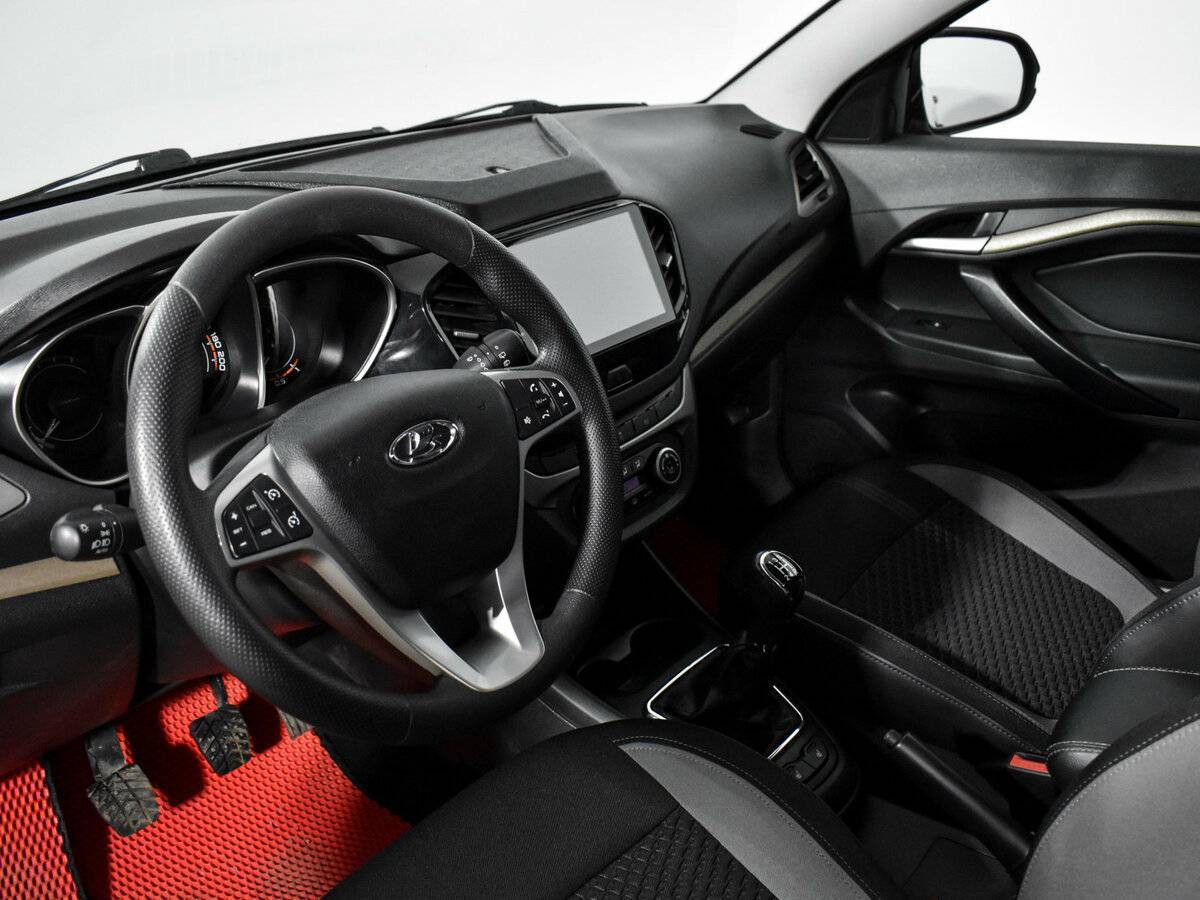 Lada (ВАЗ) Vesta 2018 года с пробегом. Фото: #7