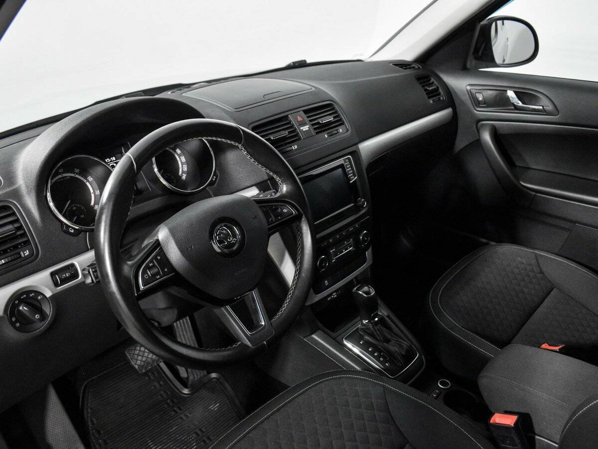 Б/У Шкода Йети 2016 года. Фото: #8