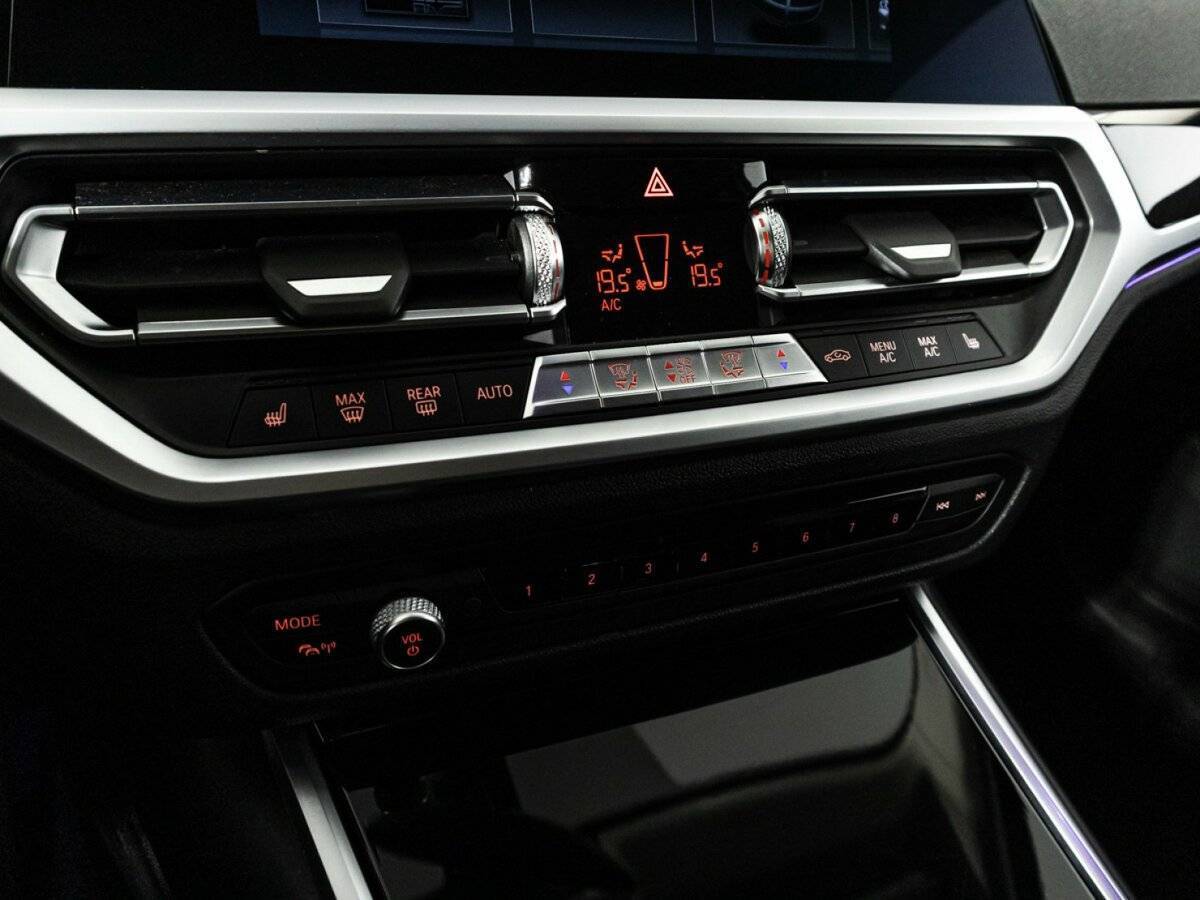 BMW 3 серии 2019 года с пробегом. Фото: #19