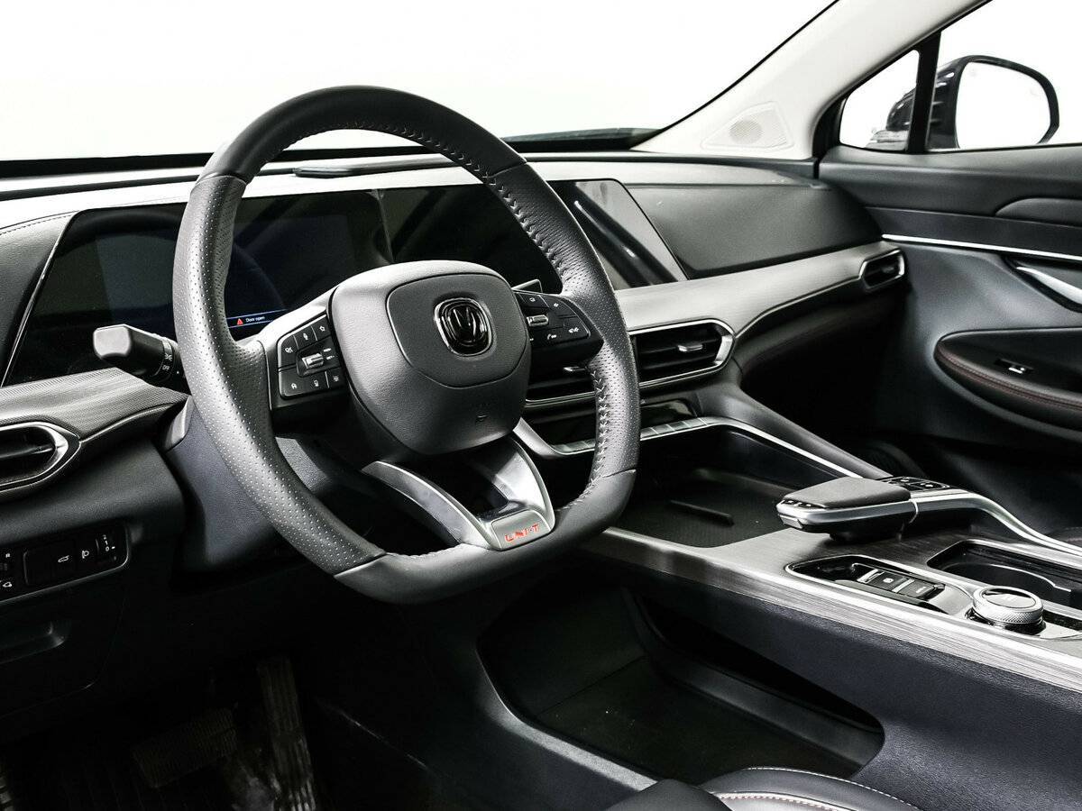 Changan UNI-T 2023 года с пробегом. Фото: #11