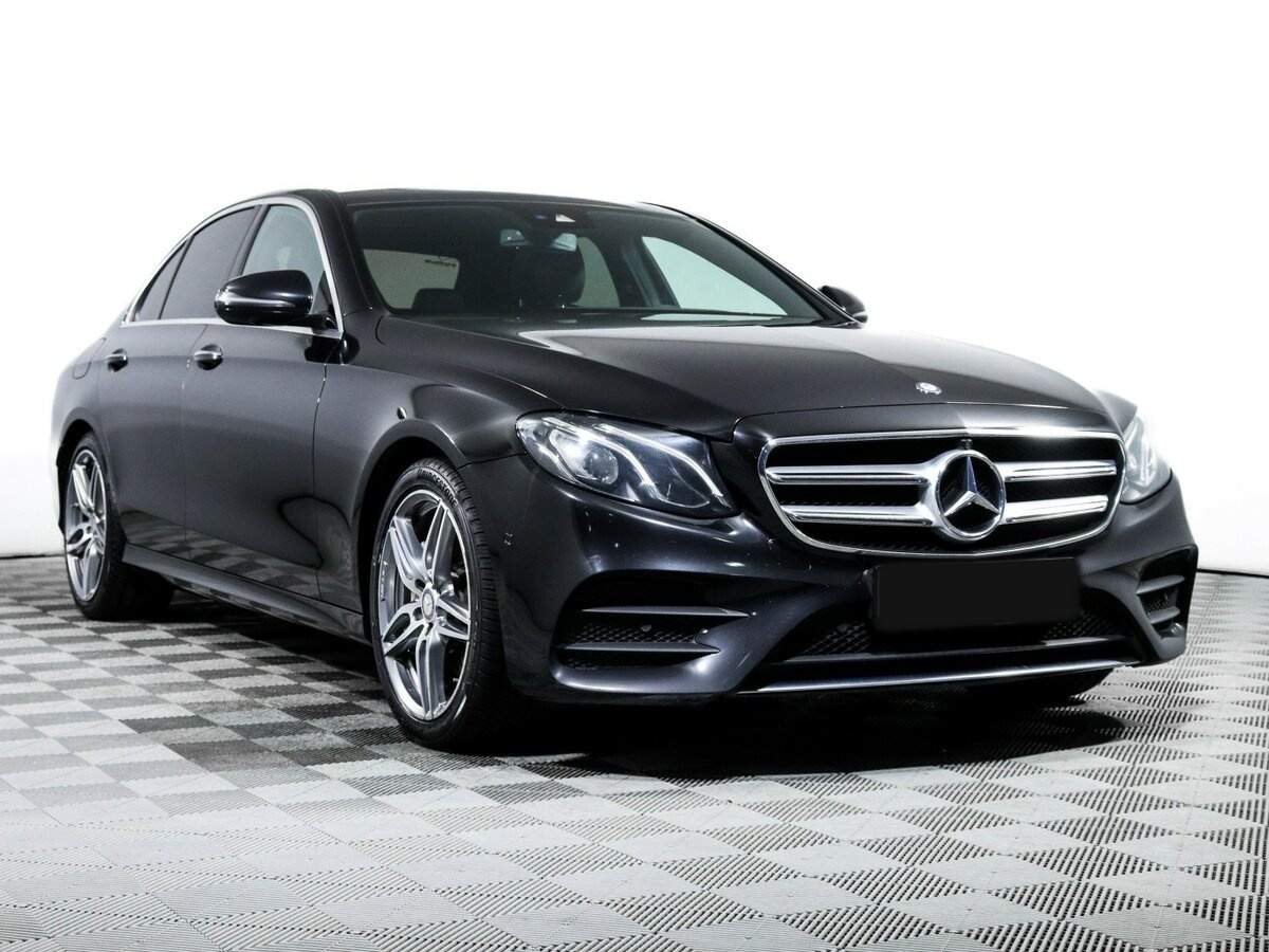 Mercedes-Benz E-Класс 2016 года с пробегом. Фото: #2
