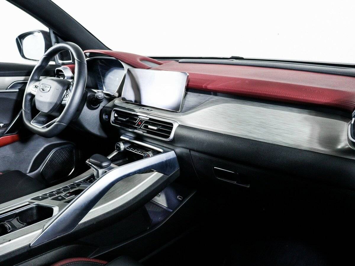 Б/У Джили Кулрэй 2023 года. Фото: #5