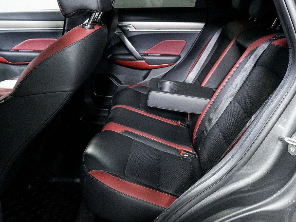 Б/У Джили Кулрэй 2023 года. Фото: #6