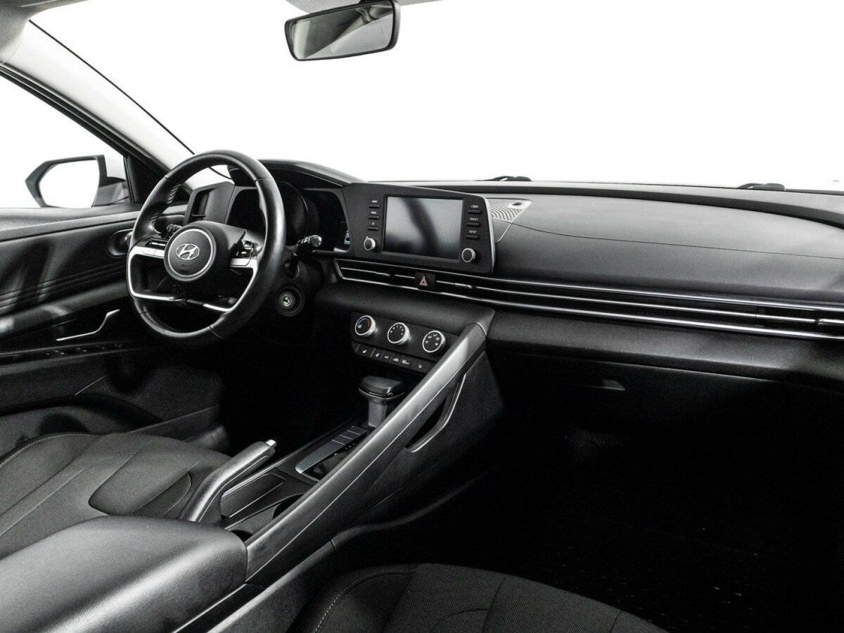 Б/У Хендай Елантра 2021 года. Фото: #8