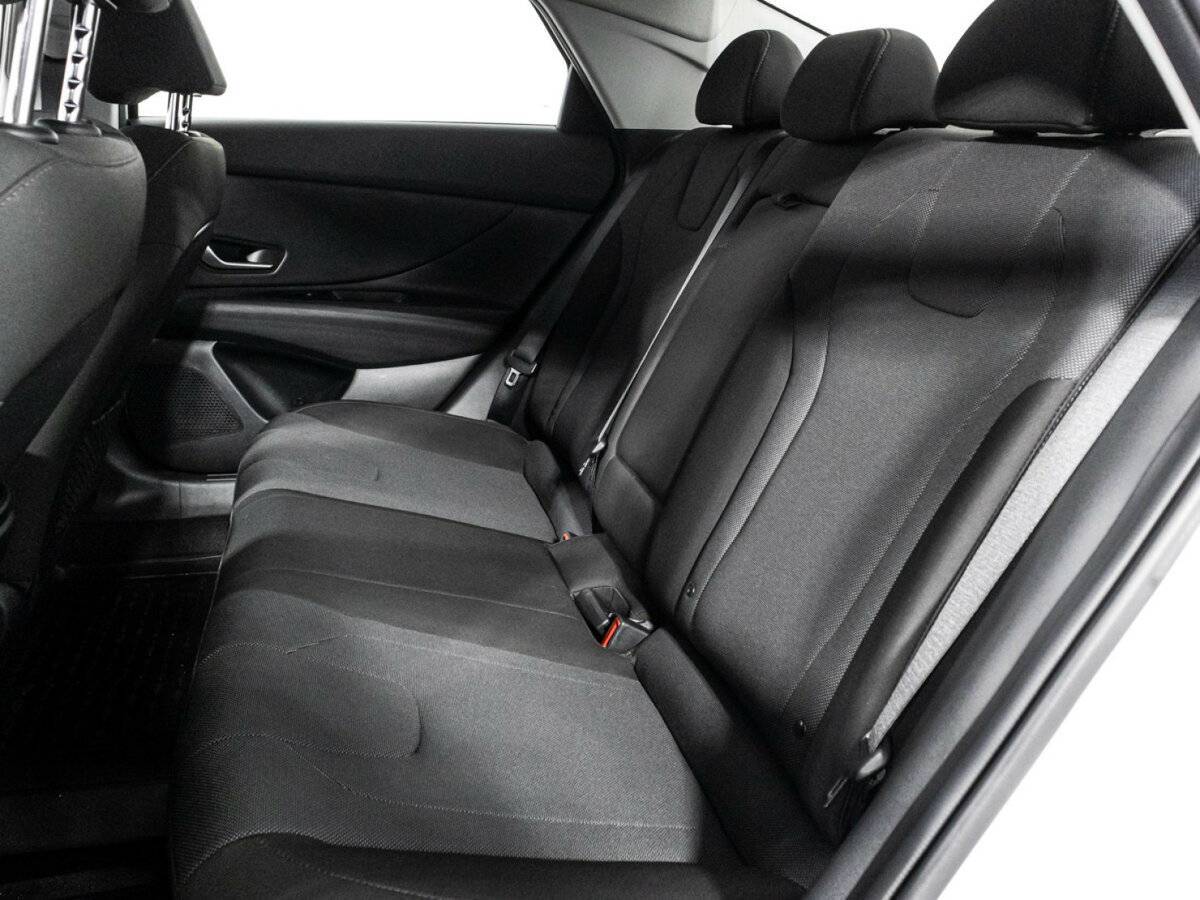 Б/У Хендай Елантра 2021 года. Фото: #9