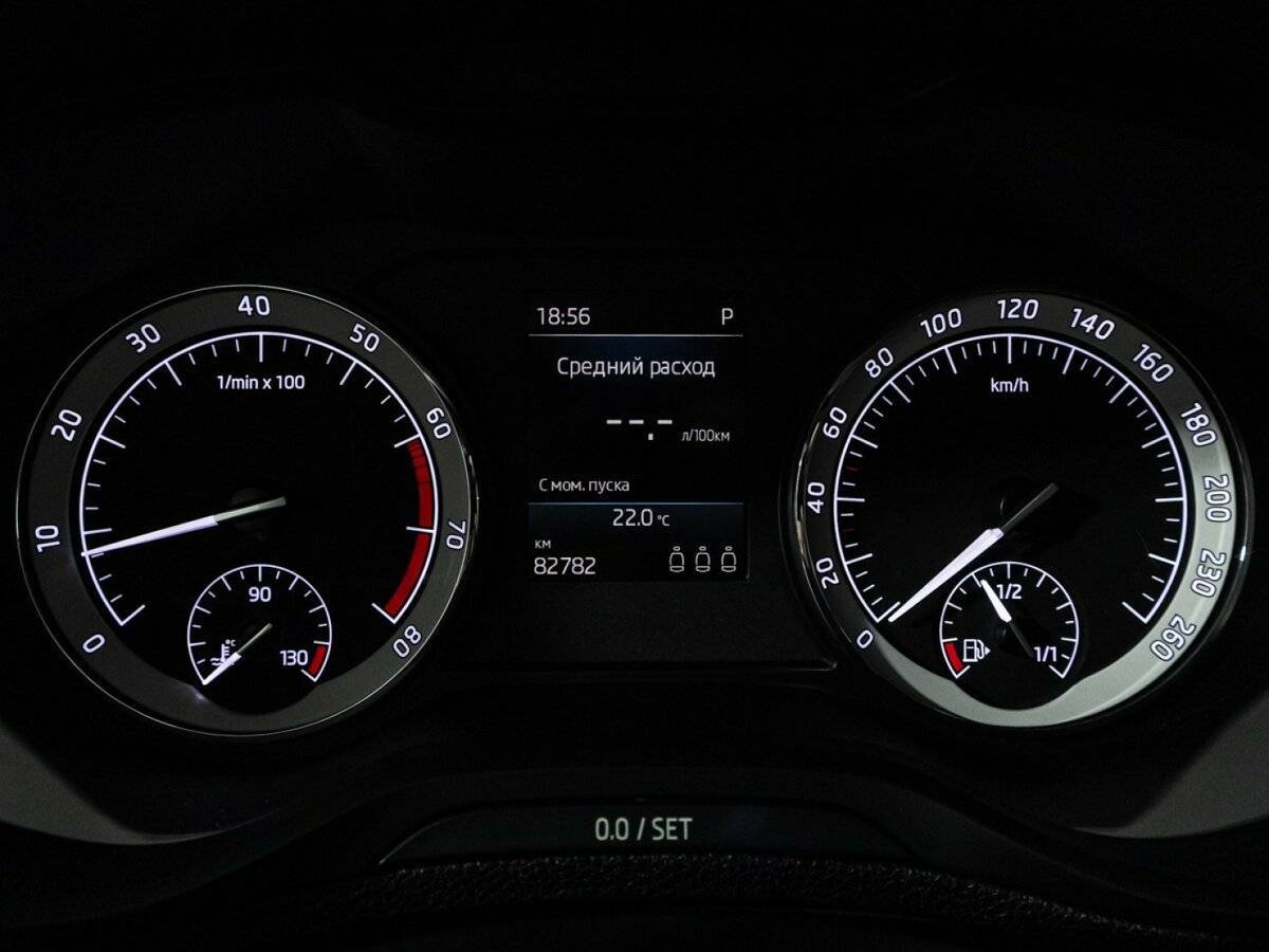 Б/У Шкода Карок 2021 года. Фото: #11