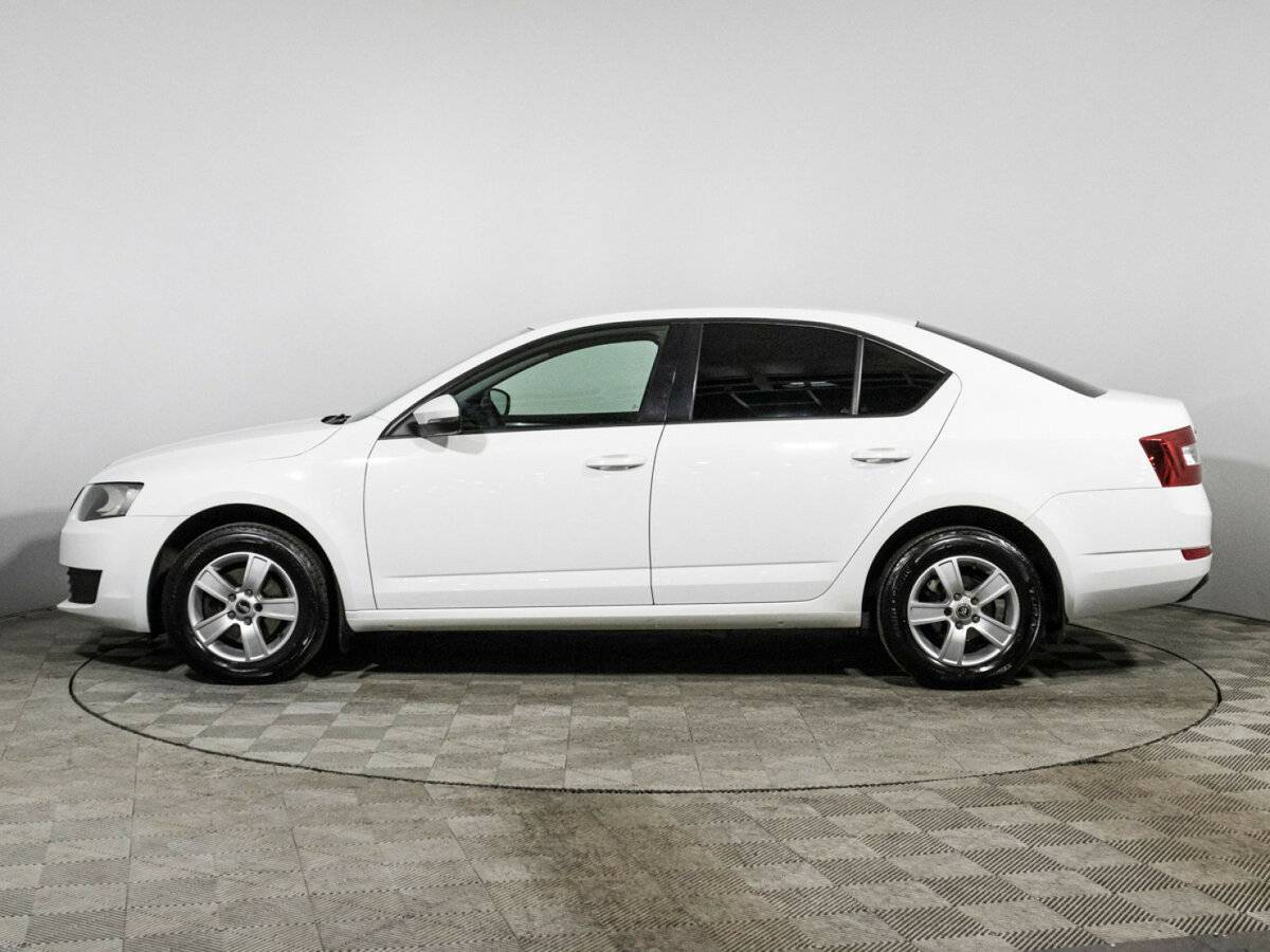 Б/У Шкода Октавия 2016 года. Фото: #7