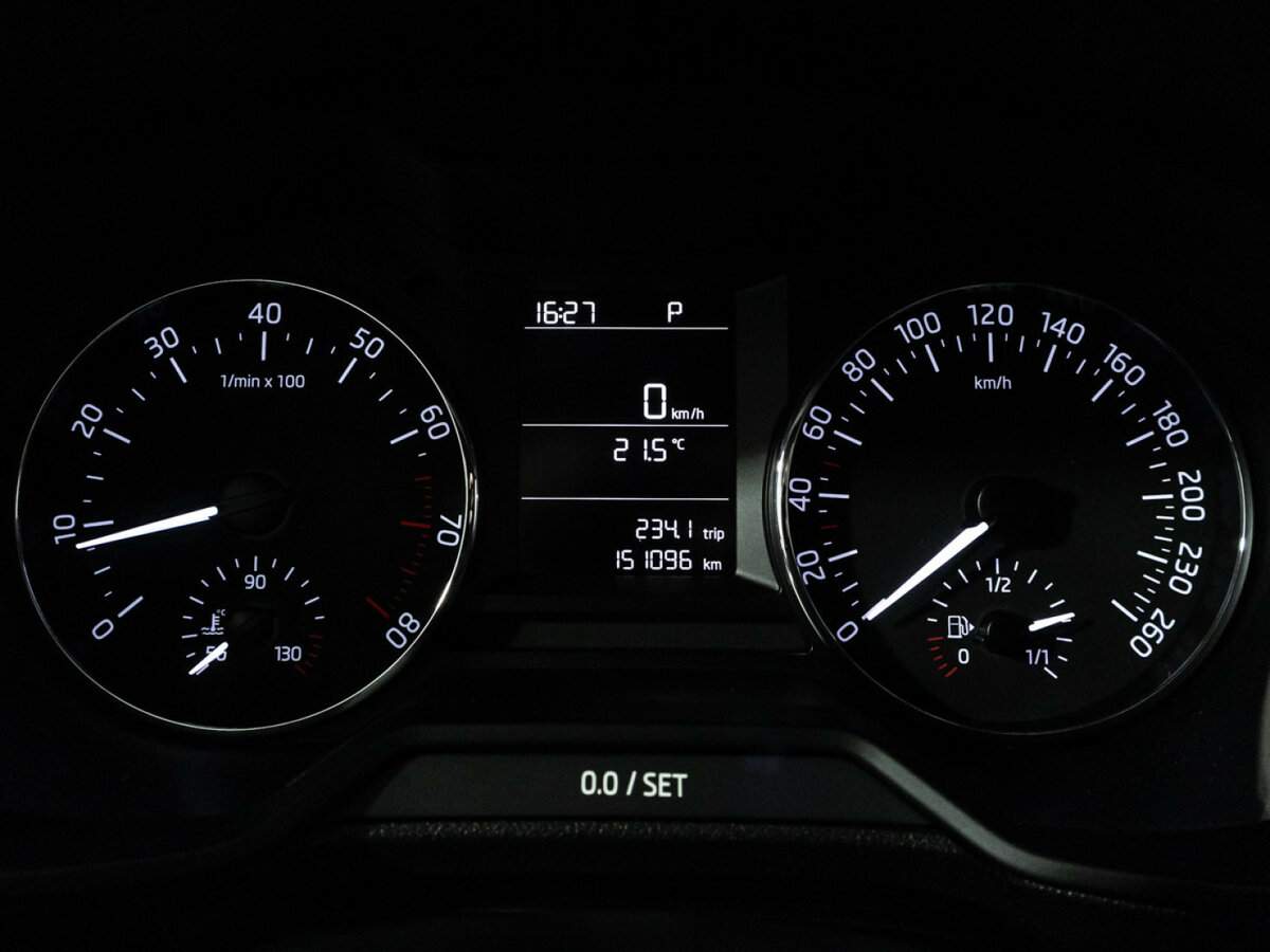 Б/У Шкода Октавия 2016 года. Фото: #11