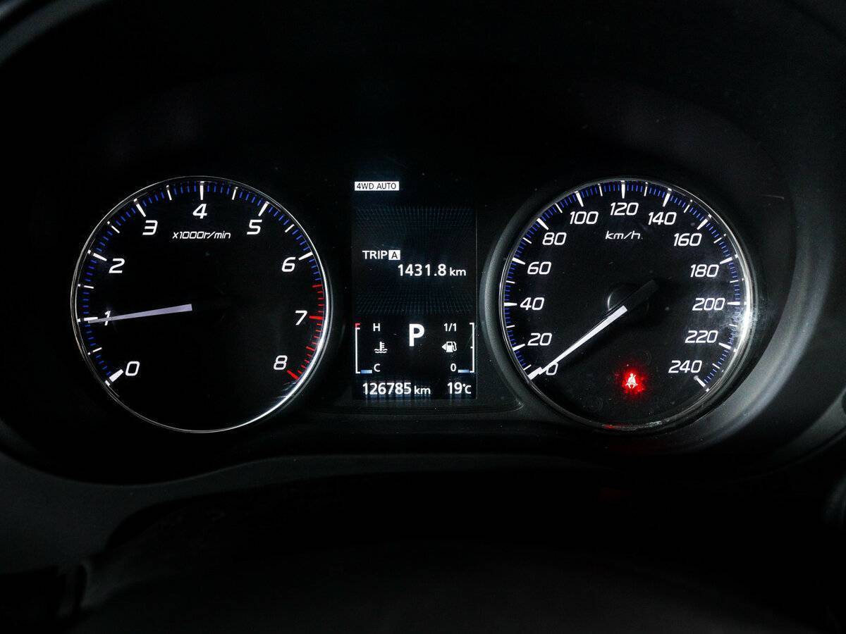 Mitsubishi Outlander 2015 года с пробегом. Фото: #7