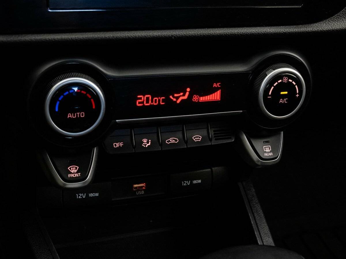 Б/У Киа Рио 2021 года. Фото: #12