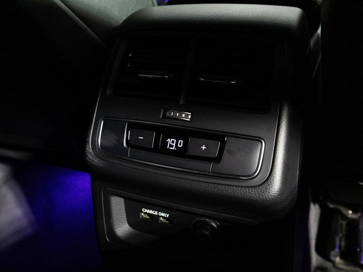 Audi A4 2019 года с пробегом. Фото: #21