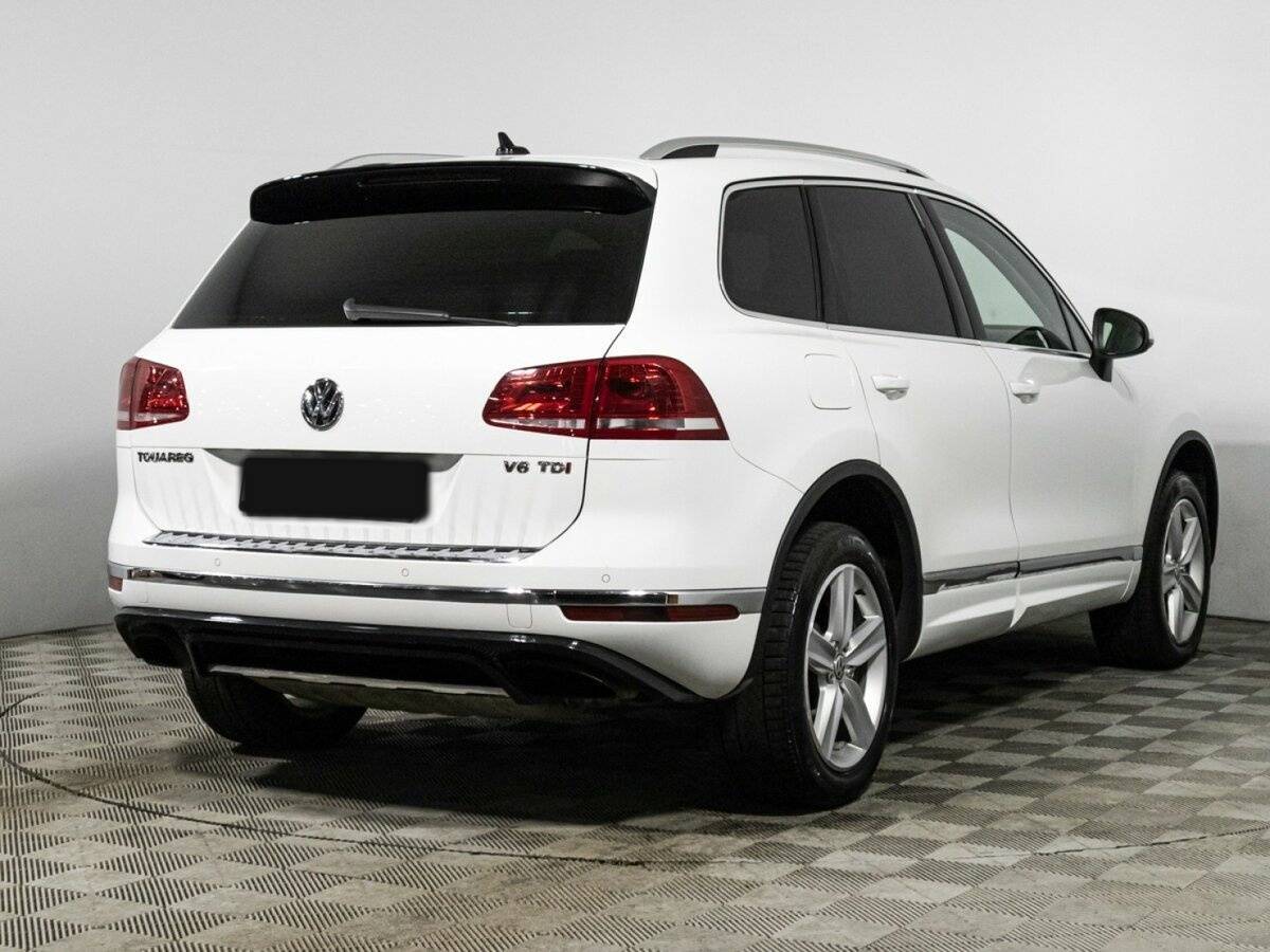 Volkswagen Touareg 2015 года с пробегом. Фото: #4