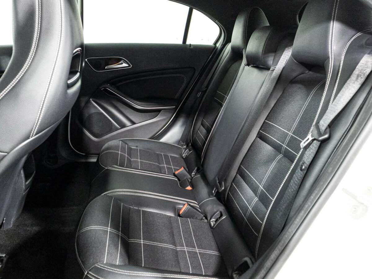 Mercedes-Benz A-Класс 2013 года с пробегом. Фото: #9