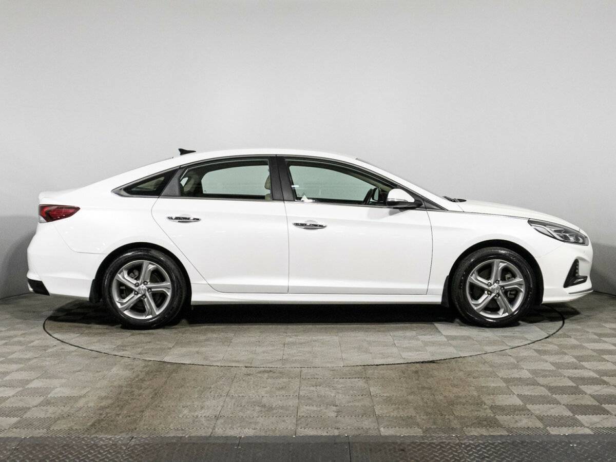 Б/У Хендай Соната 2017 года. Фото: #3