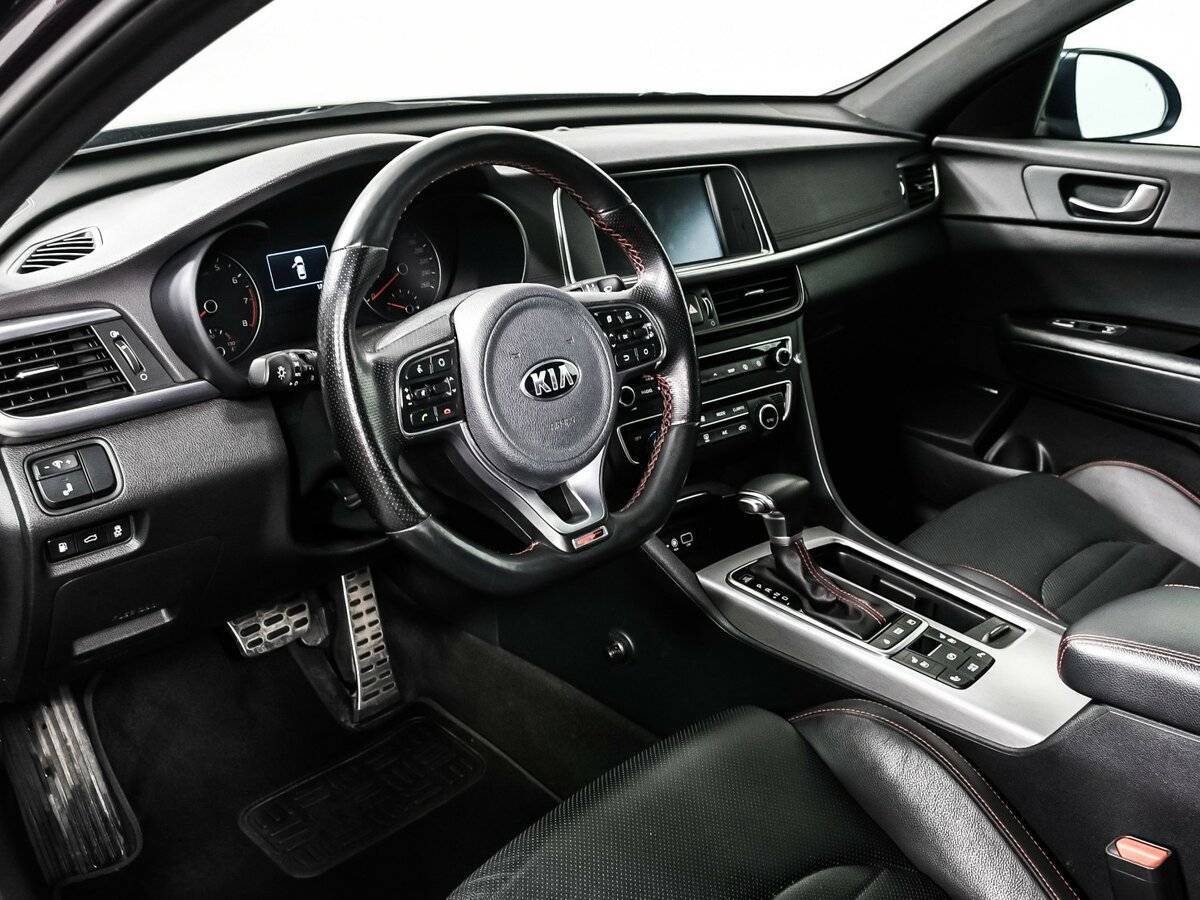 Б/У Киа Оптима 2018 года. Фото: #12