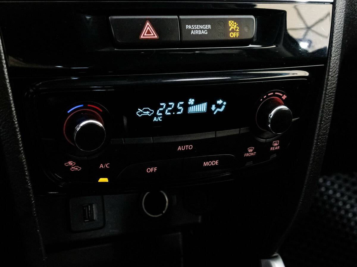 Б/У Сузуки Витара 2016 года. Фото: #12