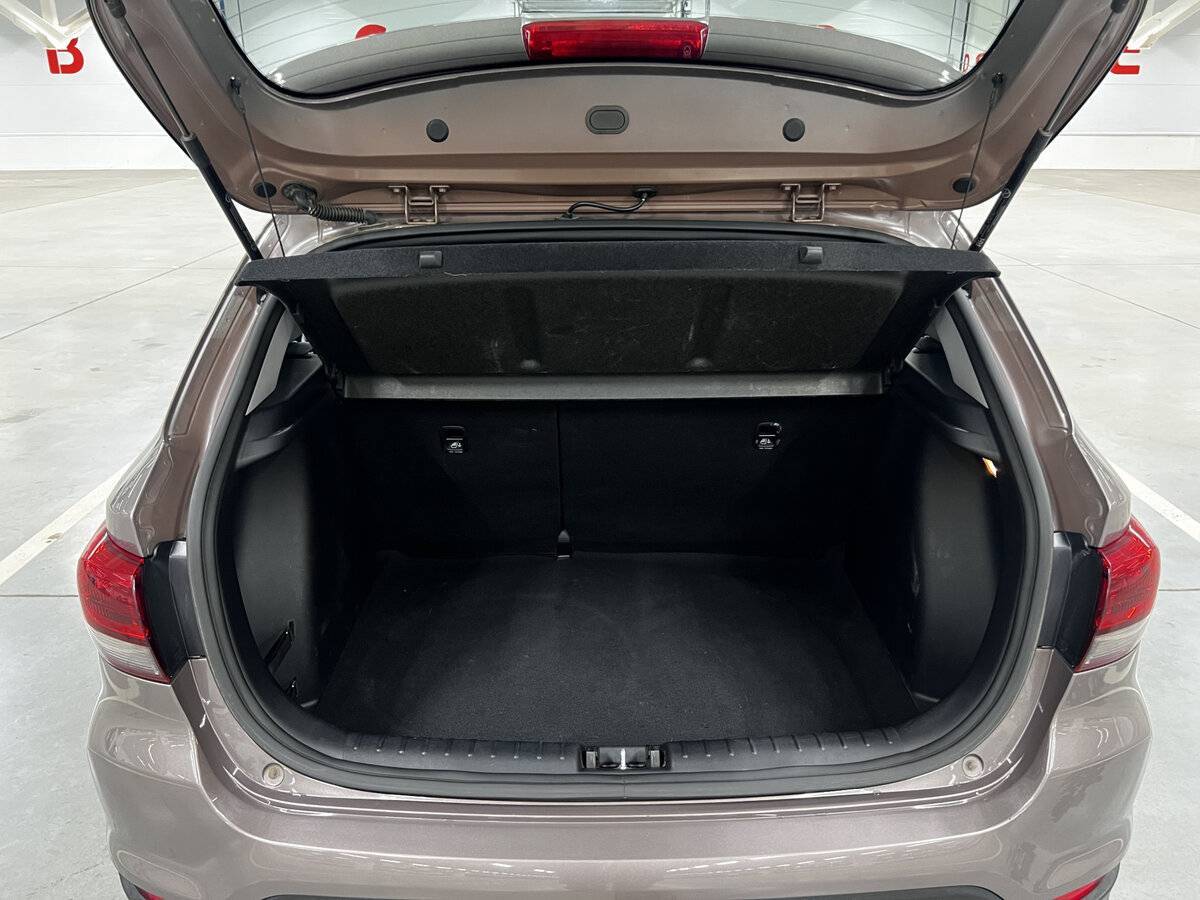 Kia Rio 2019 года с пробегом. Фото: #9