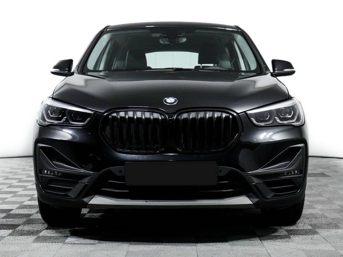 BMW X1 2021 года с пробегом. Фото: #1