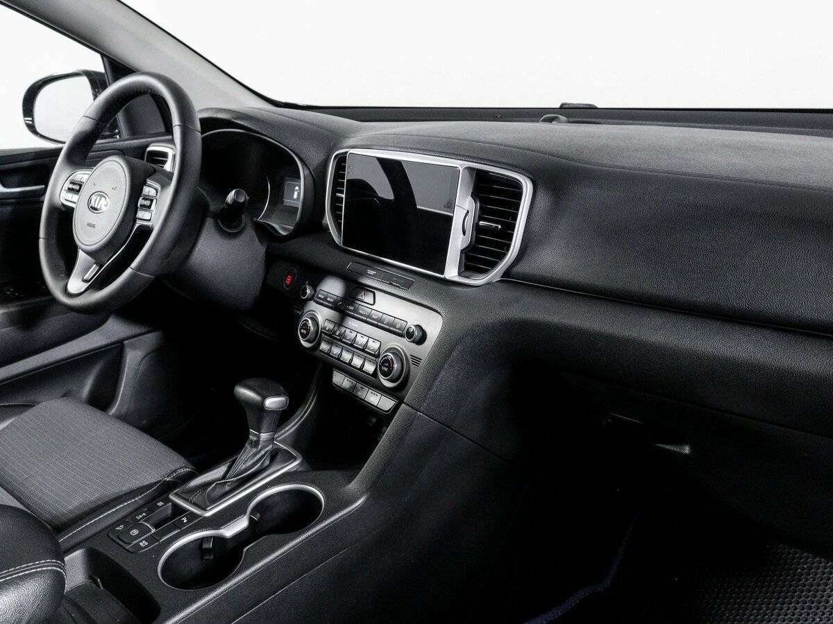 Б/У Киа Спортейдж 2017 года. Фото: #11