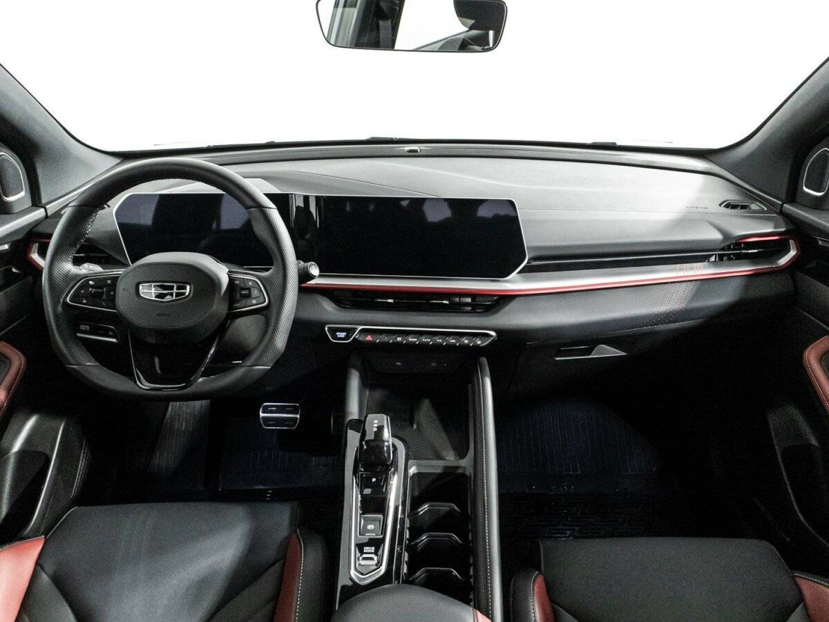 Б/У Джили Кулрэй 2023 года. Фото: #12