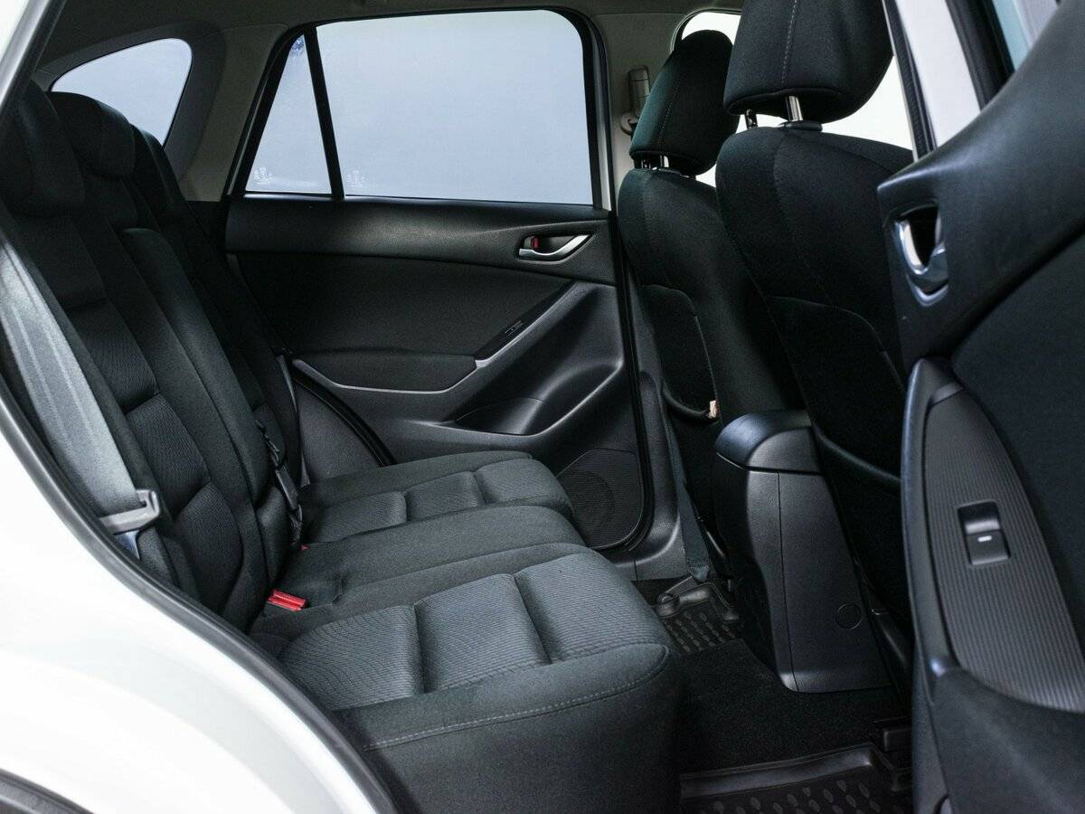 Б/У Мазда Ц-Икс-5 2012 года. Фото: #9