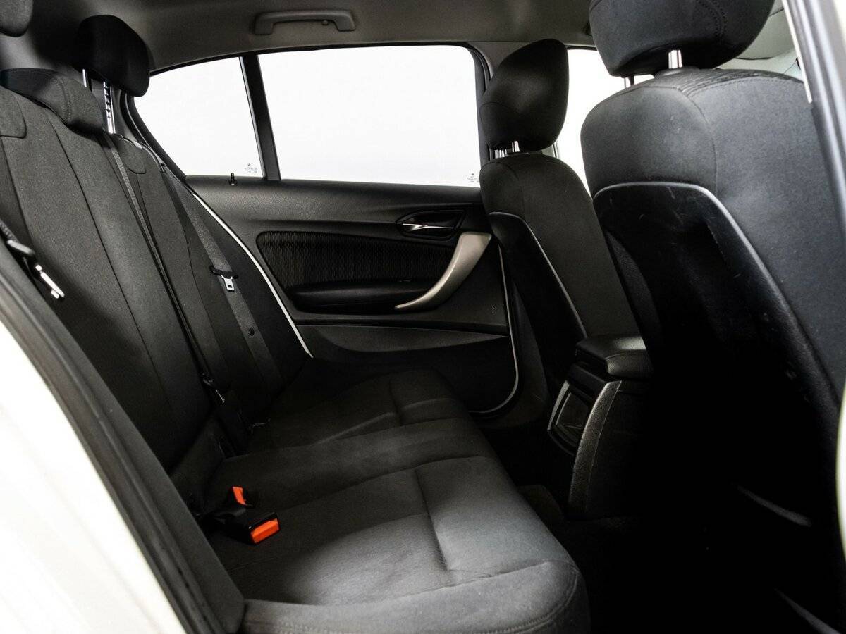 BMW 1 серии 2012 года с пробегом. Фото: #16