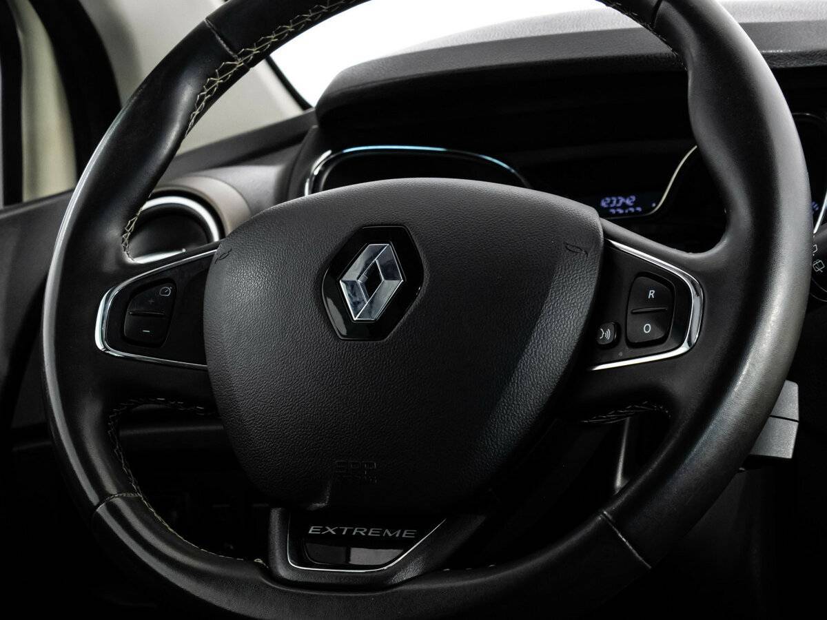 Б/У Рено Каптюр 2018 года. Фото: #9