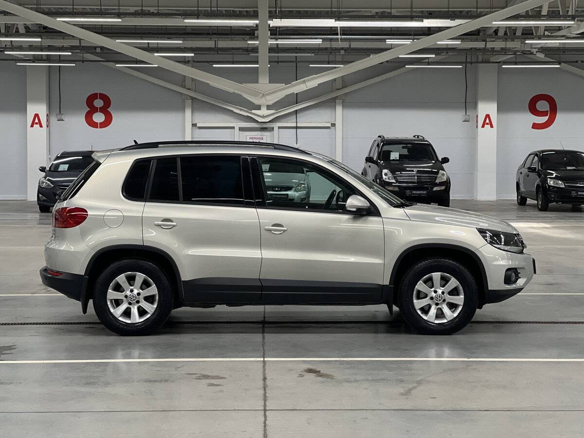 Volkswagen Tiguan 2012 года с пробегом. Фото: #3