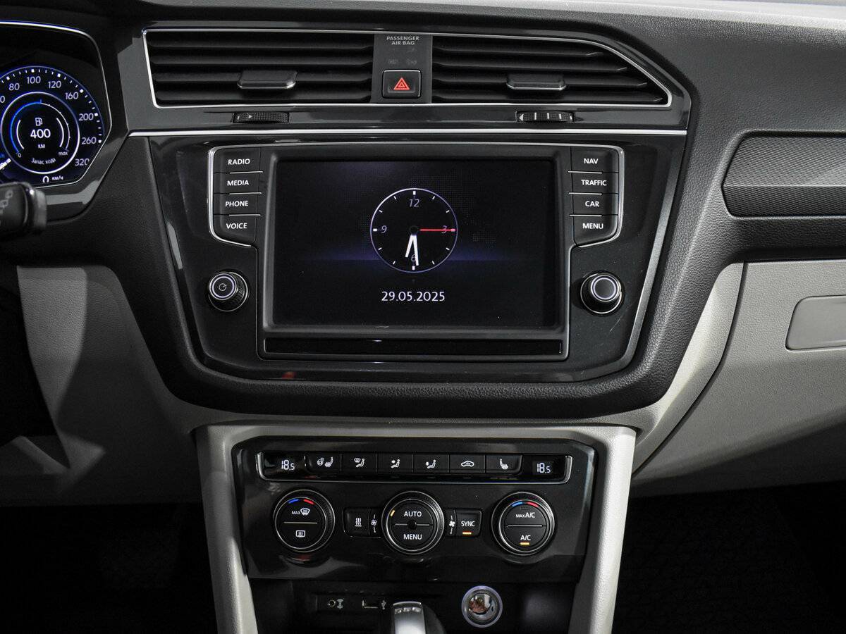 Б/У Фольксваген Тигуан 2017 года. Фото: #16