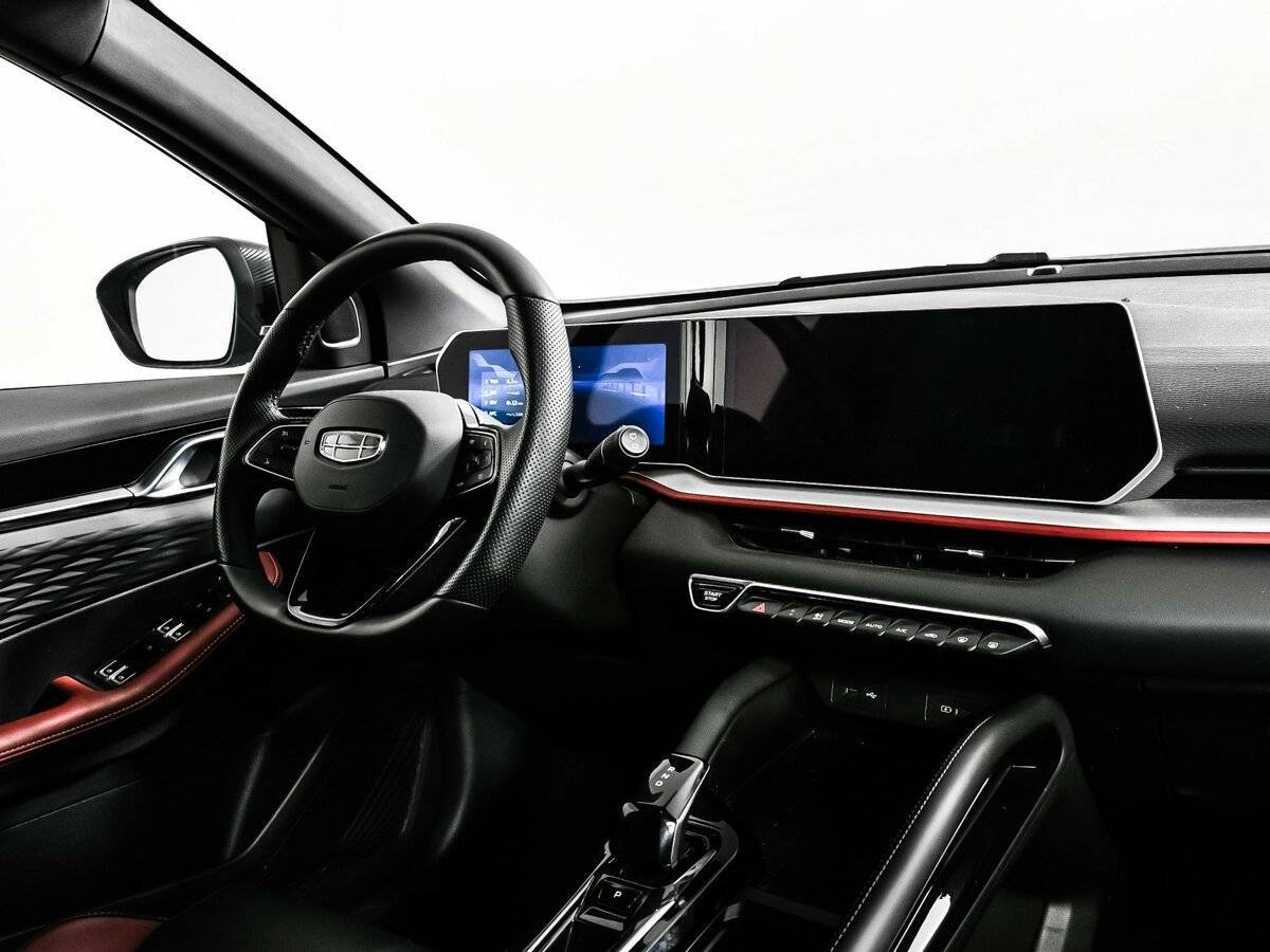 Б/У Джили Кулрэй 2024 года. Фото: #8