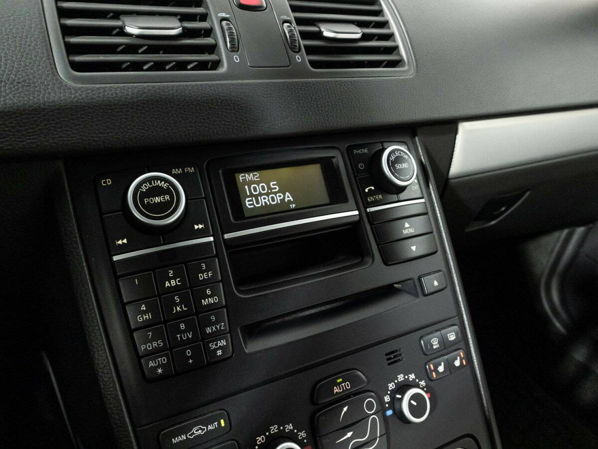 Б/У Вольво ИксЦ90 2013 года. Фото: #18