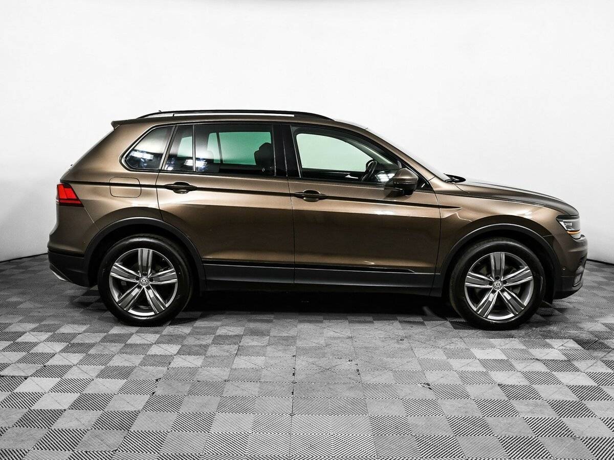 Volkswagen Tiguan 2017 года с пробегом. Фото: #3