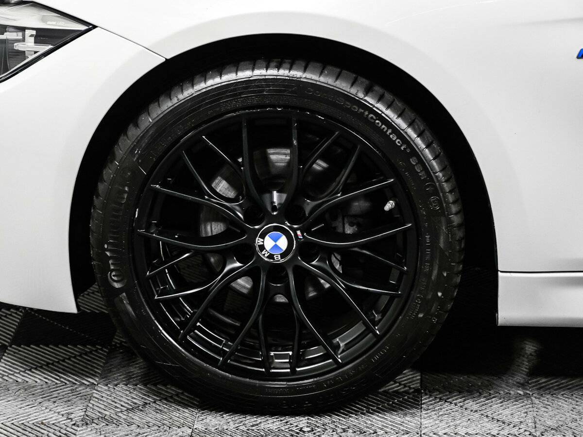 BMW 3 серии 2018 года с пробегом. Фото: #16